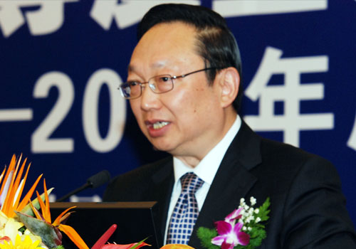 消費(fèi)維權(quán)專家、中消協(xié)原副秘書長武高漢